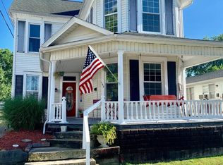 153 W 2nd St, Logan, OH 43138