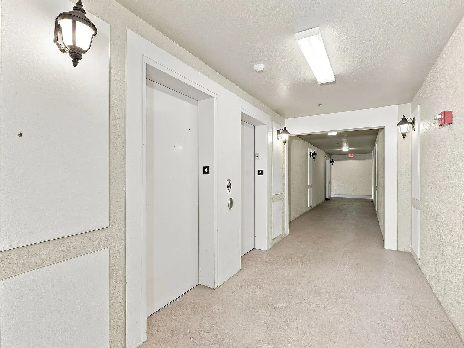 3 bed, 1247 sqft, $1,900 — Photo 3