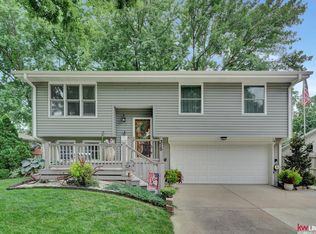315 Shannon Rd, Seward, NE 68434