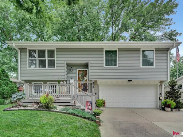 315 Shannon Rd, Seward, NE 68434