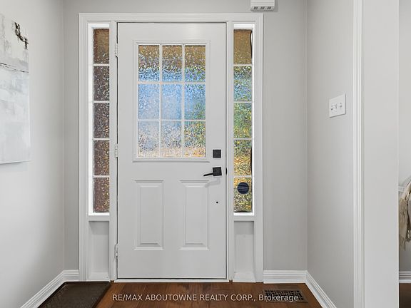 5th image of 2927 Westoak Trails Blvd