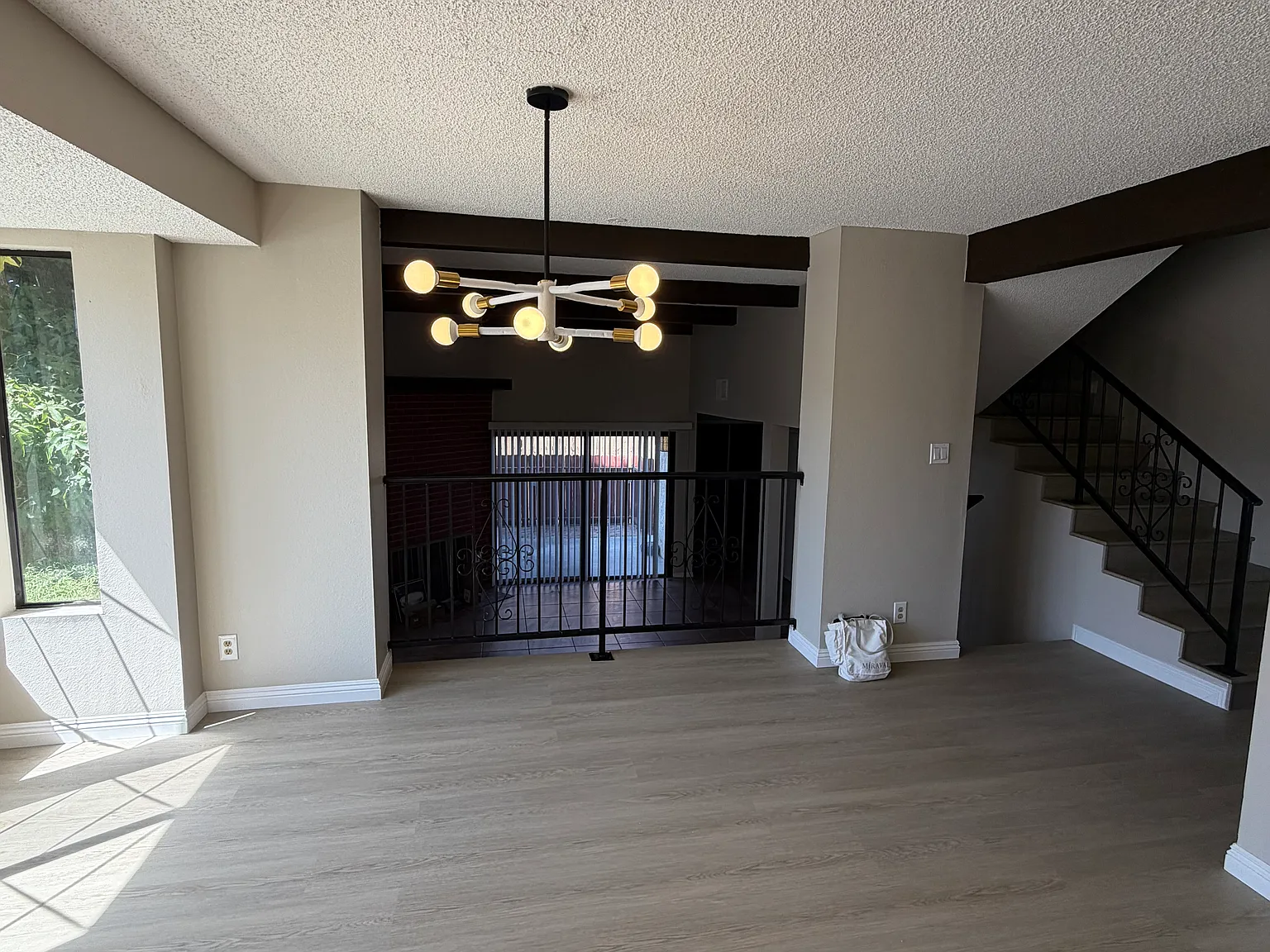 3 bed, 1850 sqft, $4,000 — Photo 3
