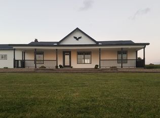 3382 Morgan Center Rd, Utica, OH 43080