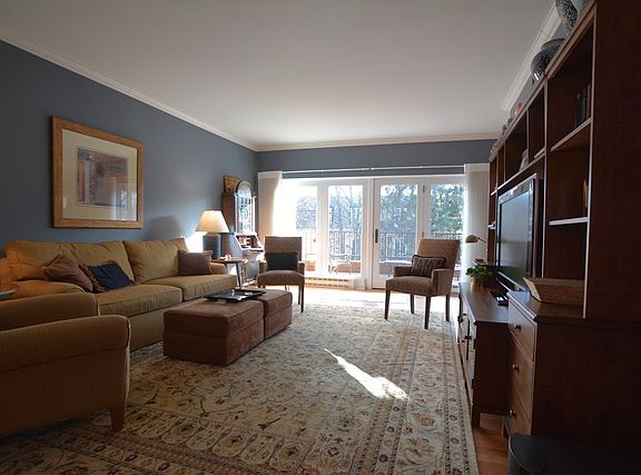 3rd image of 501 Oakwood Ave APT 3D