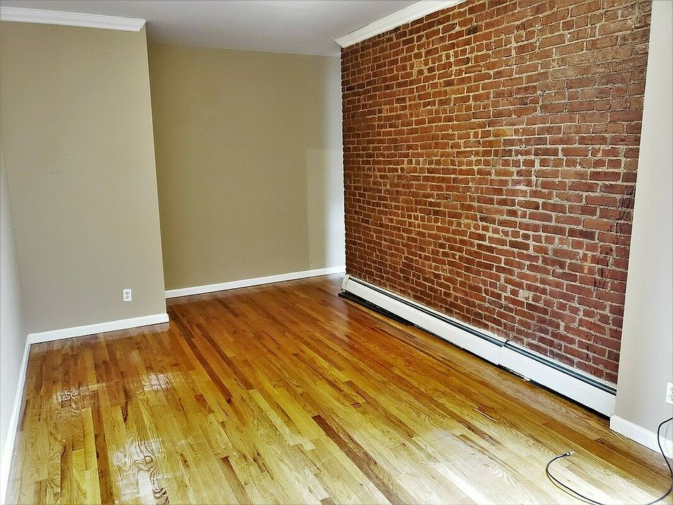 1st image of 40-01 36th Ave #4B