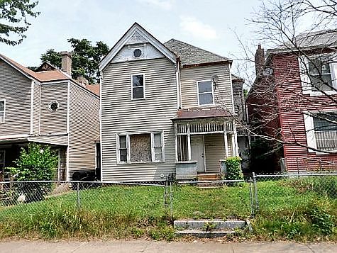 2nd image of 2613 W Chestnut St