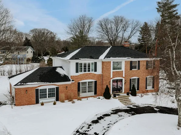 17740 Lisa LANE, Brookfield, WI 53045