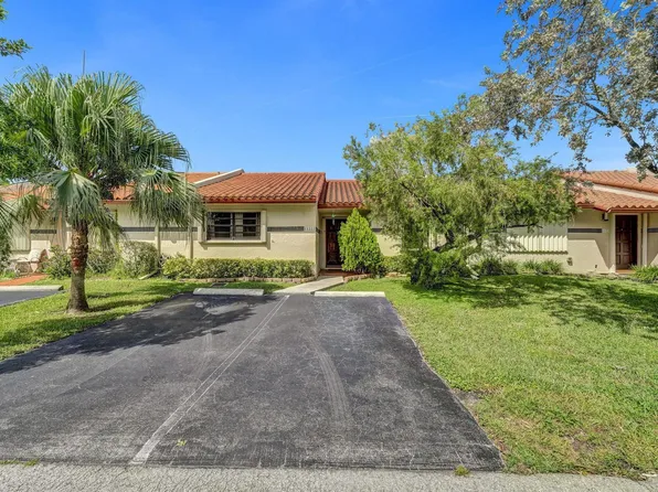 11227 SW 56 Circle, Cooper City, FL 33317