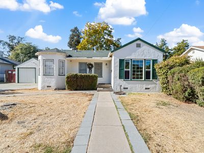 937 N Conyer Street, Visalia, CA, 93291