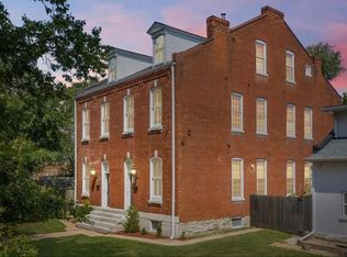 2720 S Jefferson Ave, Saint Louis, MO 63118