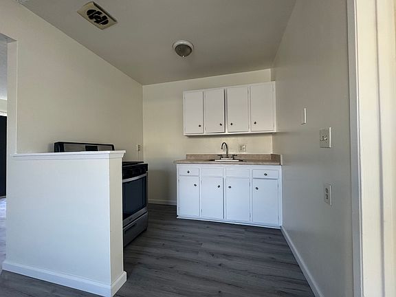 2nd image of 2209 E Westport Dr APT 4