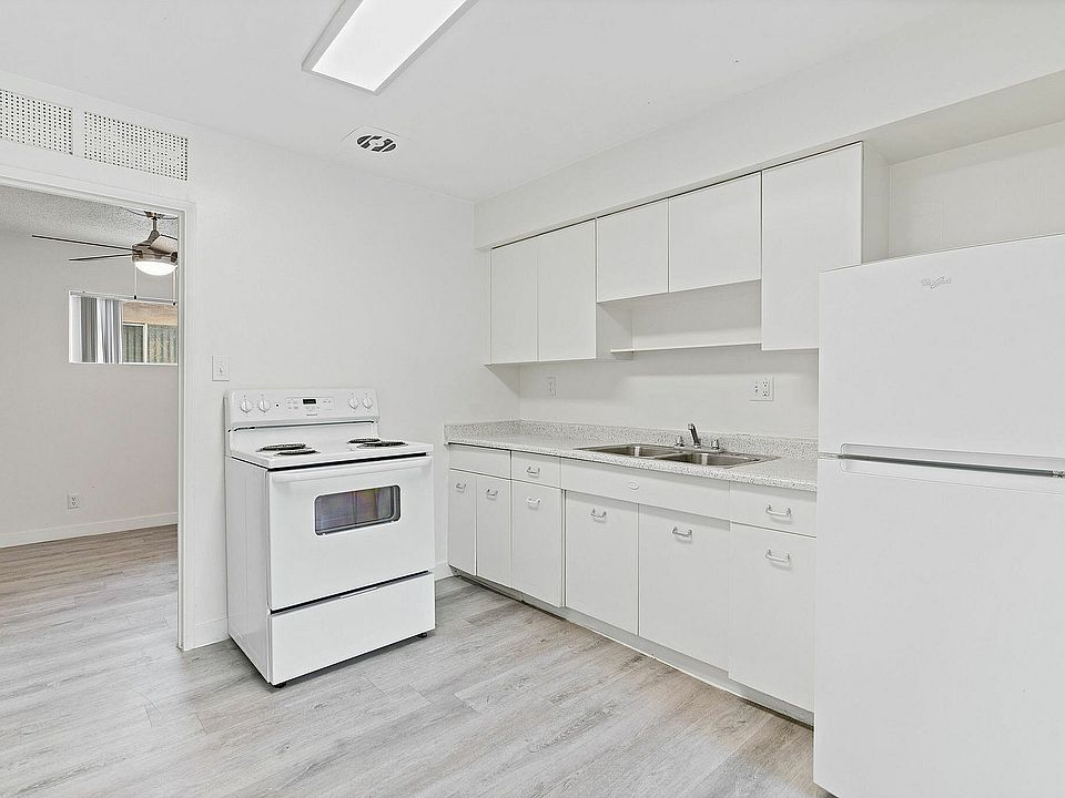 1st image of 2710 Kingsway Dr #2-2707