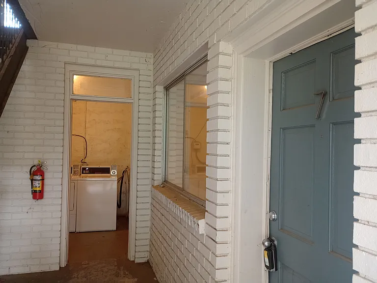 146 Jackson St #10 — Photo 14