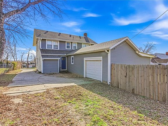 4th image of 5978 Blue Hills Rd