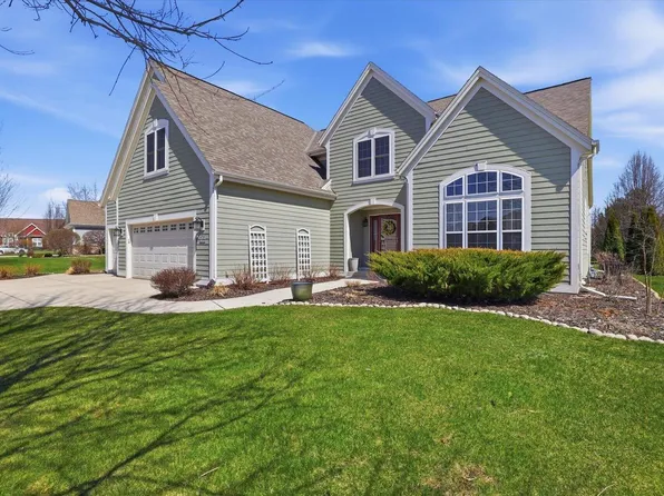 W348N5818 Snapdragon COURT, Oconomowoc, WI 53066