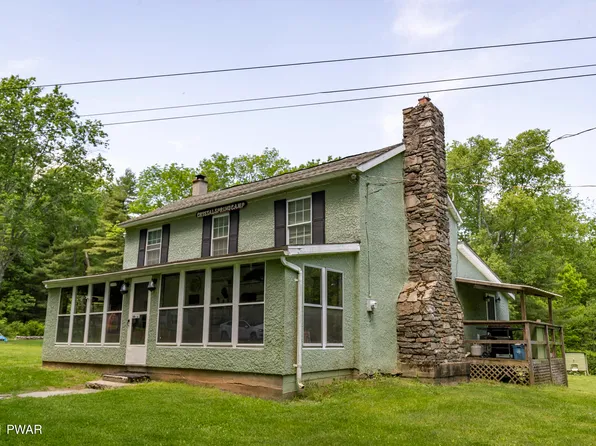 158 Notch Rd, Hawley, PA 18428