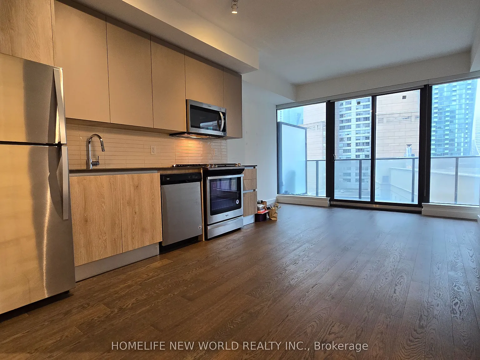 1 bed, $2,500 — Photo 1