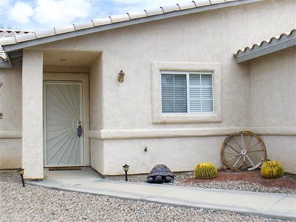 2nd image of 3085 Maverick Dr