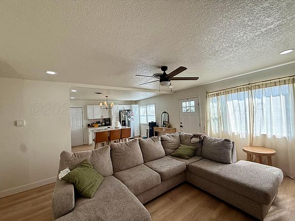 3rd image of 308 Allen Ave