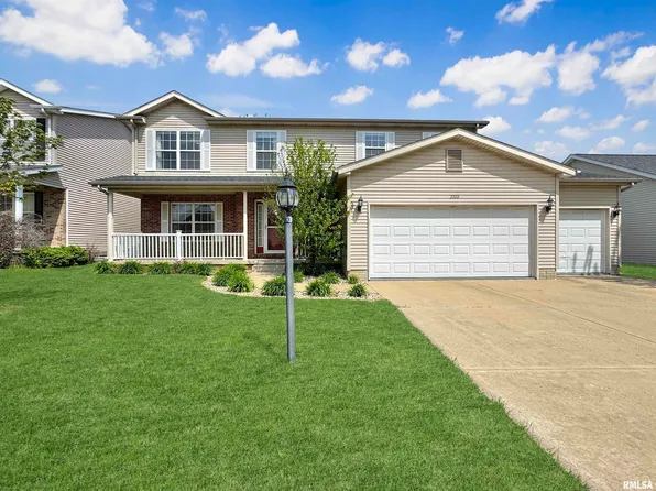 2003 W Miners Dr, Dunlap, IL 61525