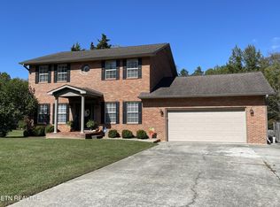 108 Eastridge Dr, Oak Ridge, TN 37830