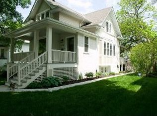 838 S Taylor Ave, Oak Park, IL 60304
