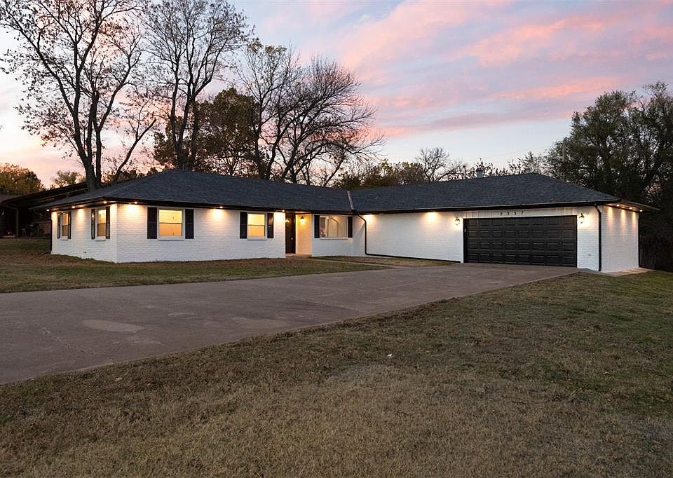 1st image of 2337 Rockwood Ln