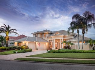 422 Flanders Dr, Indialantic, FL 32903