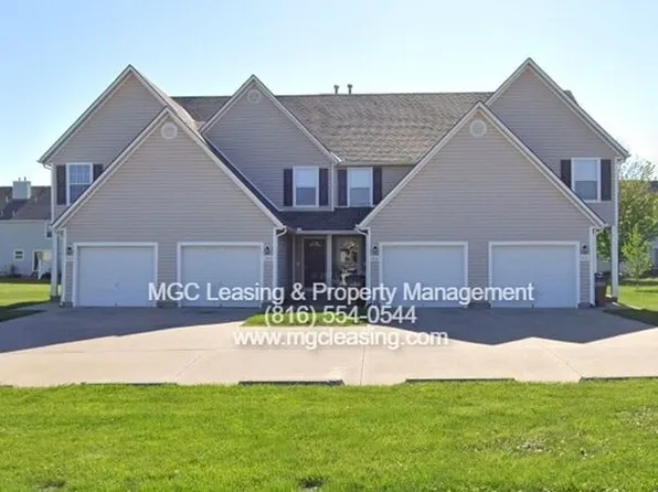507 N Foxridge Dr, Raymore, MO 64083