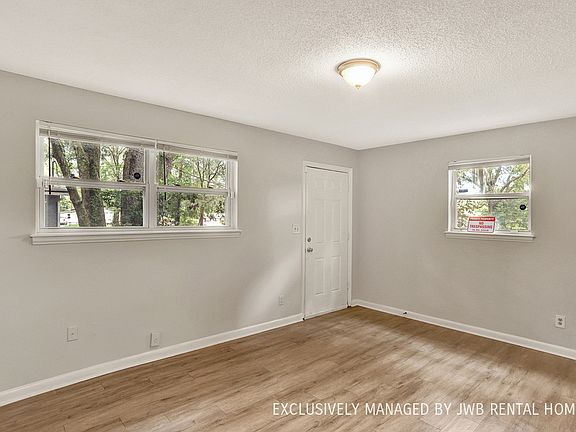 2nd image of 6886 Tinkerbell Ln