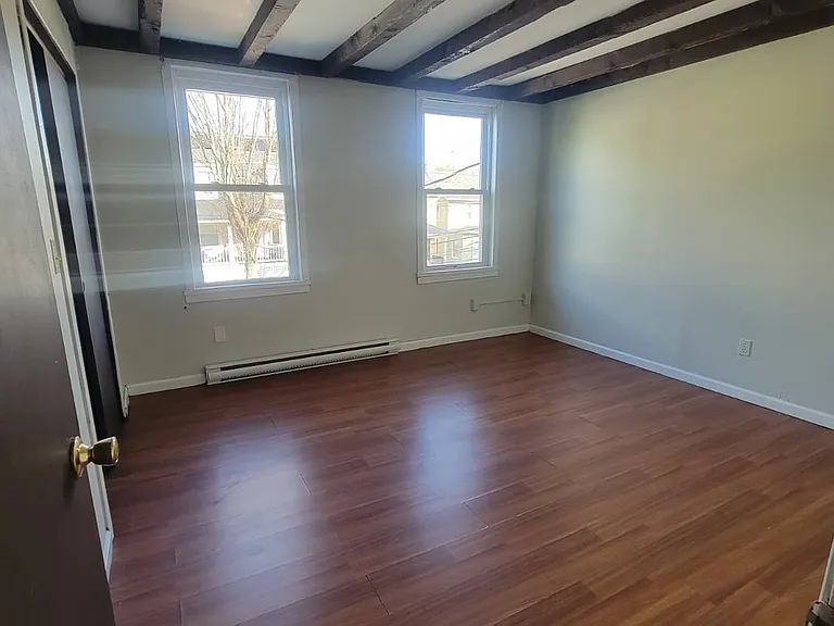 214 Mayock St — Photo 5