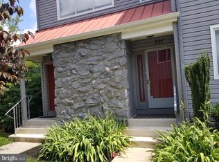 821 Chanticleer, Cherry Hill, NJ 08003
