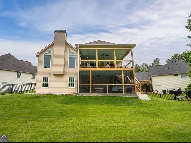 638 Glen Valley Way — Photo 31