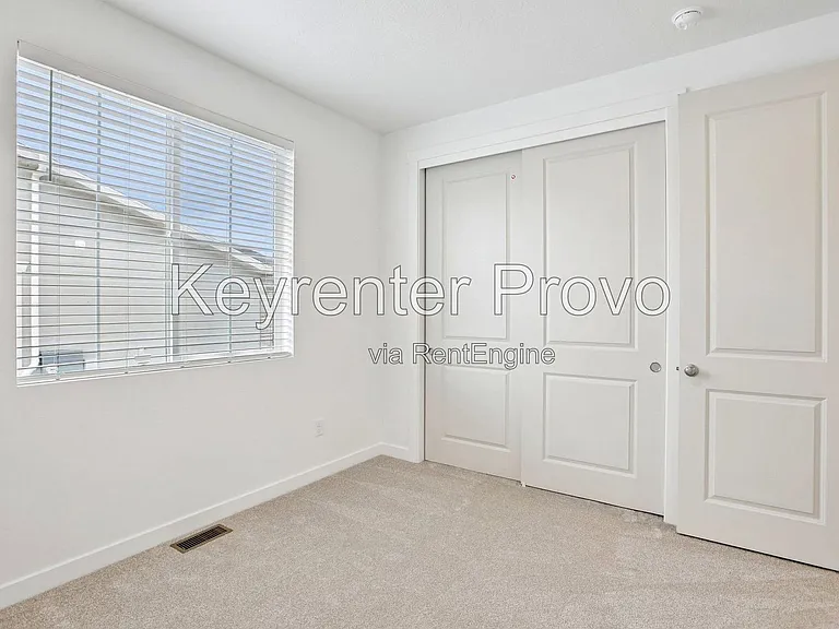 2568 N 3670 W — Photo 15