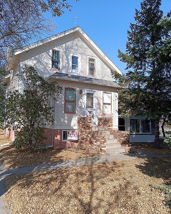 1st image of 106 N Avenue G