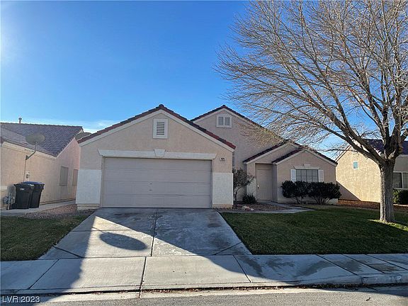 4th image of 2123 W El Campo Grande Ave
