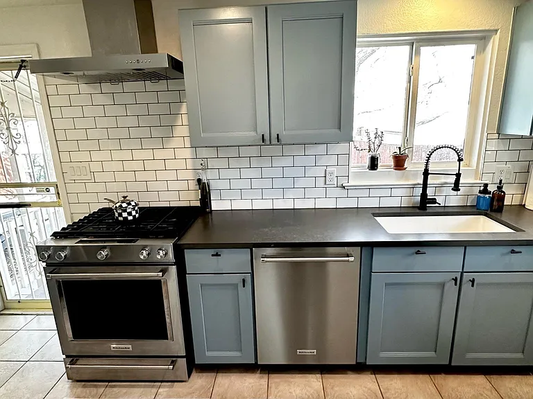 4884 Vallejo St — Photo 7