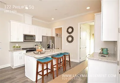 4 bed, 3.5 bath, 1838 sqft, $2,395 — Photo 4
