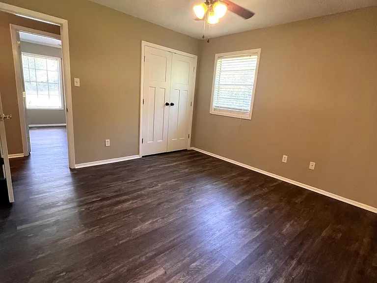 416 Pecan Blvd — Photo 18