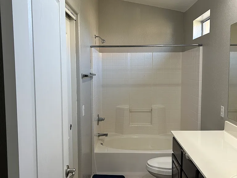 356 N 169th Ave — Photo 16