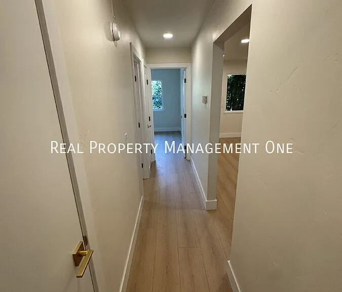 3818 Harbor St — Photo 11