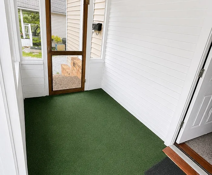 307 Alsobrook St — Photo 3