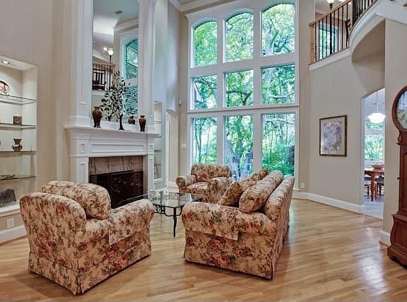 5th image of 2720 Sylvan Way