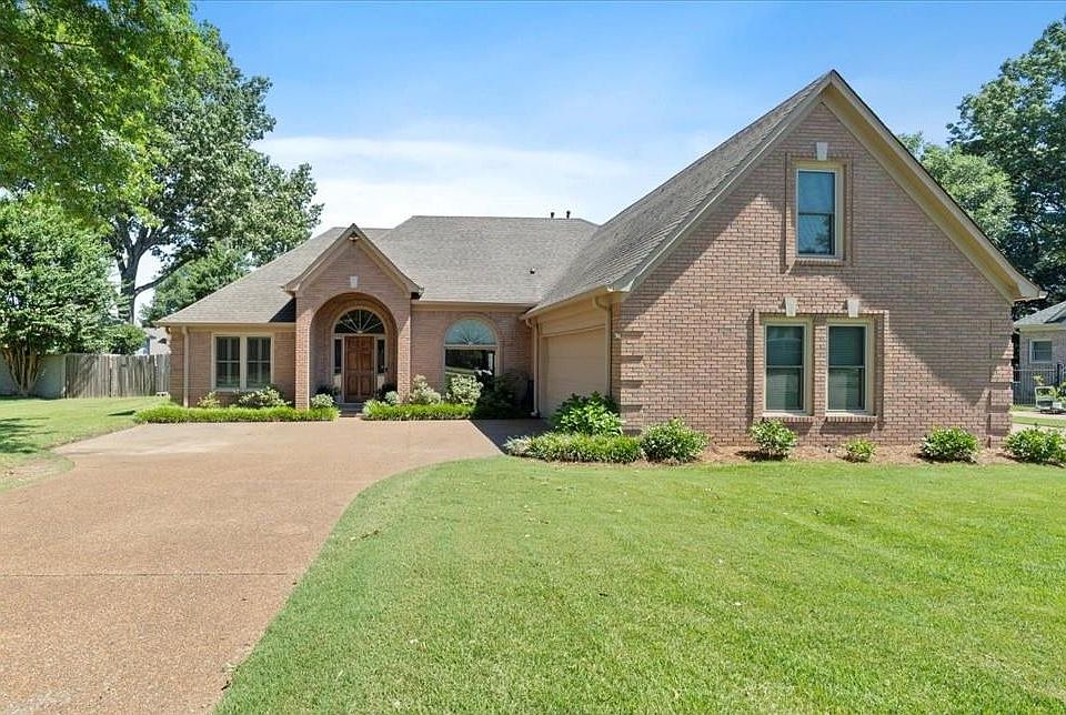 1st image of 622 Sagewood Dr