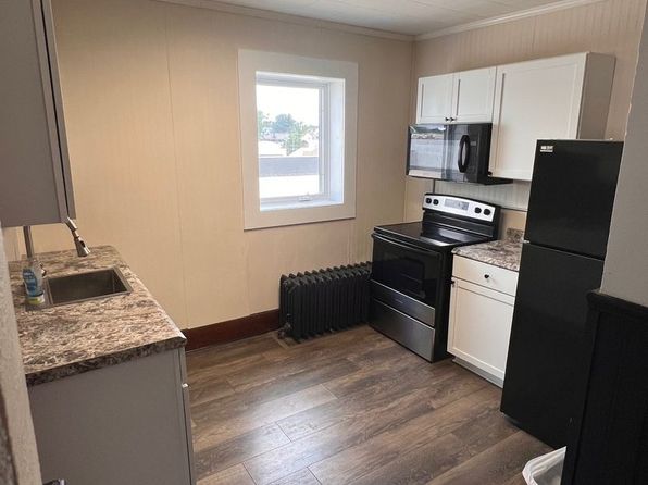 133 W Main St #2