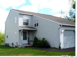 6107 Gillette Rd, Cicero, NY 13039