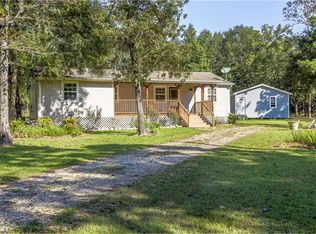 25 Hall Dr N, Montgomery, TX 77316