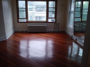 385 Cary Ave, Staten Island, NY 10310