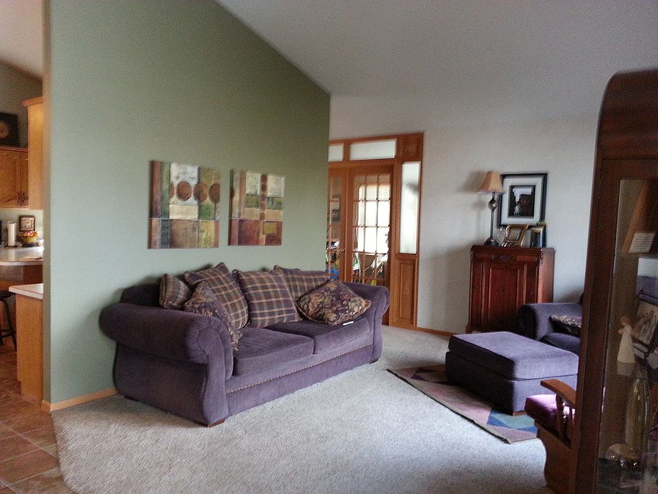 1st image of 1525 Sommerset Dr
