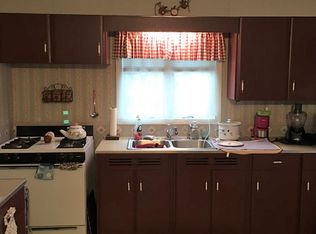 408 E Market St, Hillsboro, IN 47949